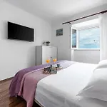 Apartment Viki